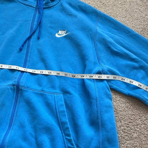 “Nike: Zip up Jacket size large” - Picture 3 of 10